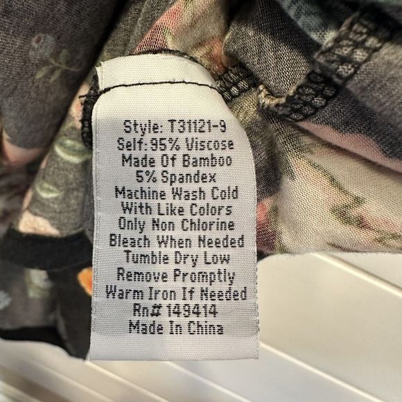 Johnny Was Bamboo Dress Small Ardell 3/4 Sleeve Tiered Knee Length Black Floral - Picture 10 of 10